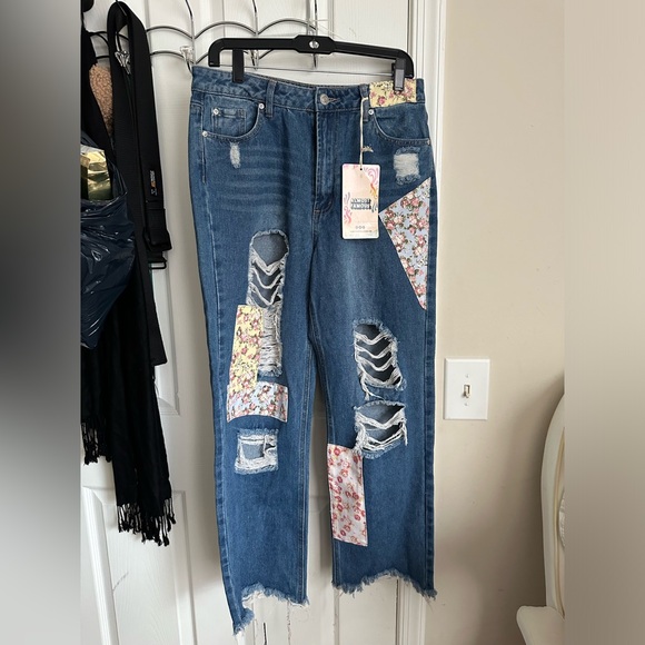 High rise ribbed jeans with coloured trendy patches (Brand new) - Picture 2 of 8